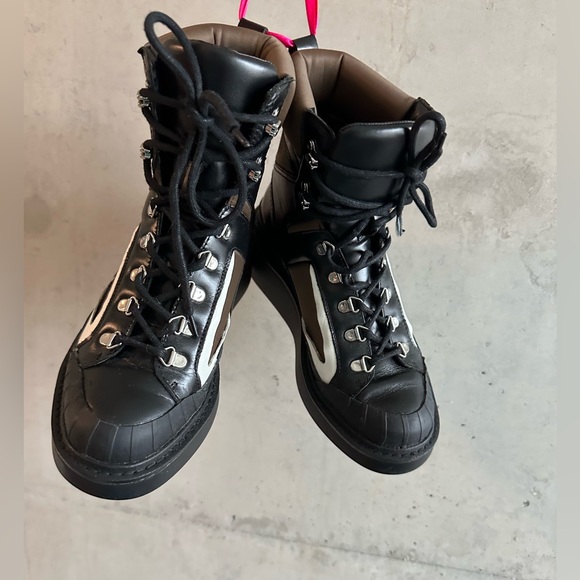 Zara Women’s Mountain Boots Airfit Lace Up Platforms | High-top laced sneakers - Picture 7 of 11